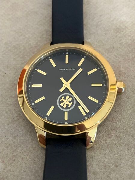 値下げ 稼働★美品TORY BURCH トリーバーチ ネイビー 文字盤 ゴールド クォーツ式 腕時計 BOX付き