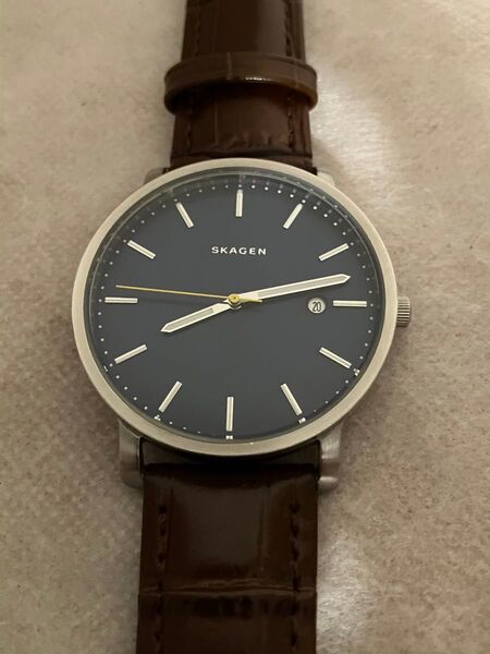 値下げ 稼働★美品★スカーゲンSKAGEN メンズQZ腕時計 電池、革ベルト新品