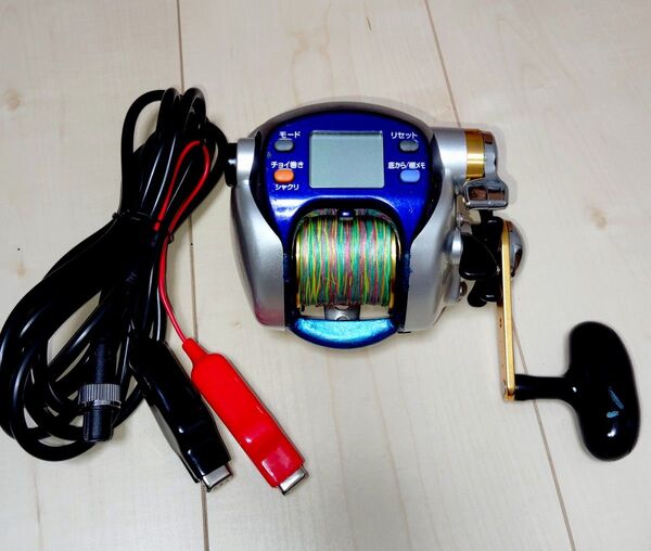 電動リール ダイワ ハイパータナコン500F 中古品
