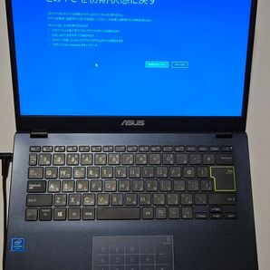ASUS ノートパソコン E410MA(Celeron N4020/4GB, 64GB/1,920×1,080(フルHD)