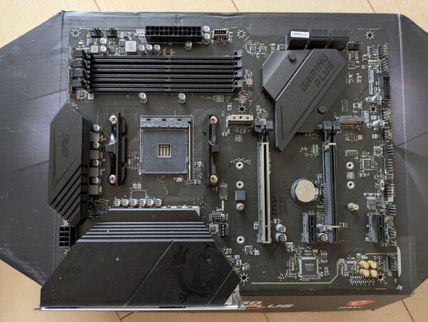 MSI B550 GAMING PLUS マザーボード