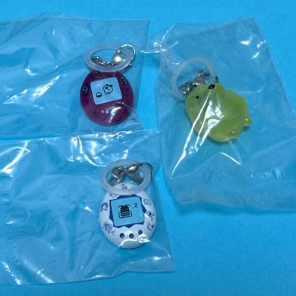 ガチャガチャ たまごっち めじるしアクセサリー2 3種セット