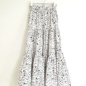 ZARA ティアードフレアロングスカート 花柄 モノトーン レッド
