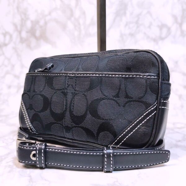 【極美品】COACH コーチ ミニボディーバッグ シグネチャー レザー キャンバス ブラック ウィメンズ クロスボディ