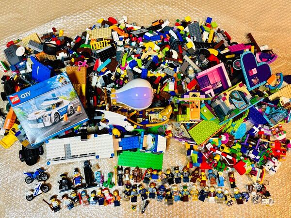 LEGO 大量まとめ売り / 5kg弱 / ミニフィグ40体以上 未開封 60239 ポリスパトロールカー