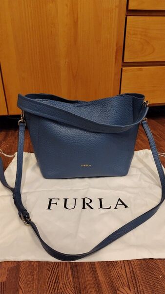 【美品】フルラ カプリッチョ ホーボー 2way ショルダーバッグ ハンドバッグ