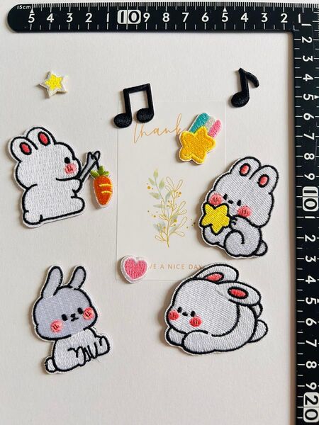可愛い うさぎウサギ 刺繍アイロンワッペンシールタイプまとめ