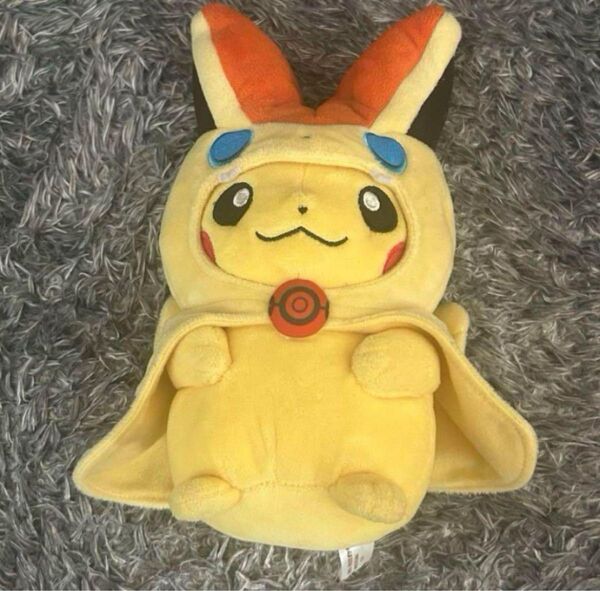 【ポケモン】ピカチュウ ビクティニ ポンチョ ぬいぐるみ(美品タグ無し・最安値) ぬいぐるみ マスコット ポケットモンスター