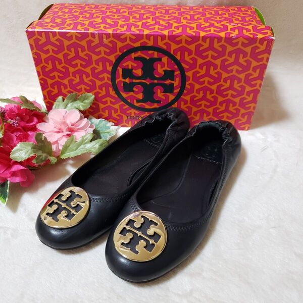 トリーバーチ クラシック フラットバレエシューズ ゴールドロゴ金具 パンプス TORYBURCH パンプス レザー フラット