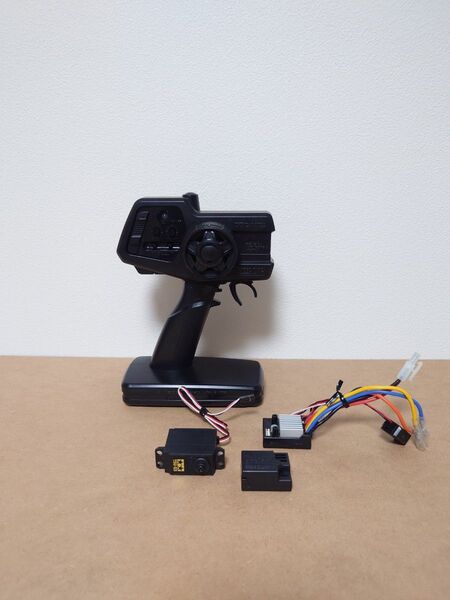 タミヤ ファインスペック 2.4G TBLE-04S TRU-08 TSU-03 受信機 送信機 アンプ サーボ 動作確認済