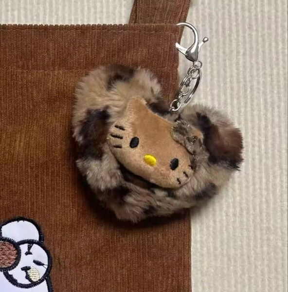 ハローキティ キティちゃん ヒョウ柄 キーホルダー ガングロキティ 日焼けキティ