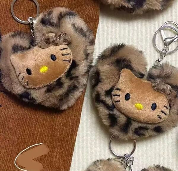 ハローキティ キティちゃん ヒョウ柄 キーホルダー ガングロキティ 日焼けキティ