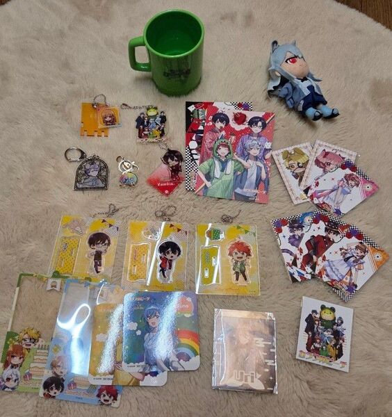 カラフルピーチ グッズ 色々