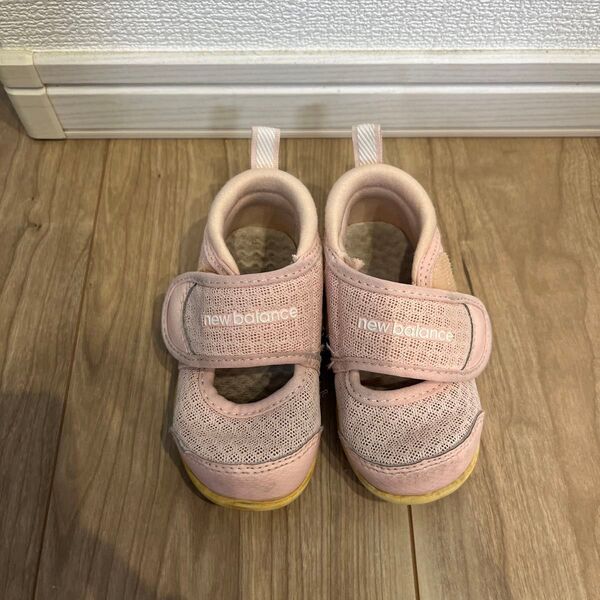 ニューバランス ベビーサンダル 12.5cm ピンク 水陸両用