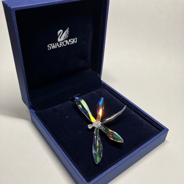 スワロフスキー ブローチ SWAROVSKI クリスタル アクセサリー