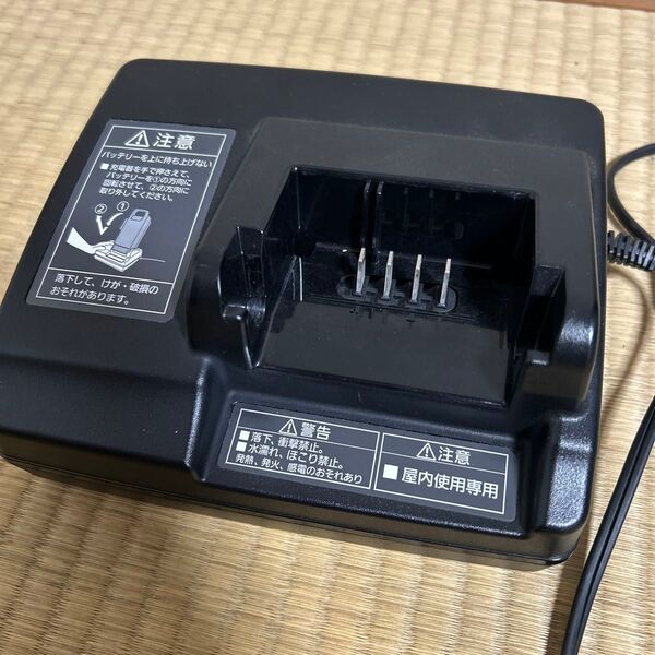 パナソニック バッテリー充電器 NKJ073Z
