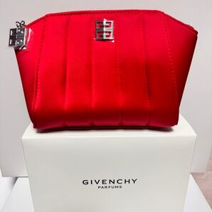 GIVENCHY ジバンシィ 赤 レッド ポーチ