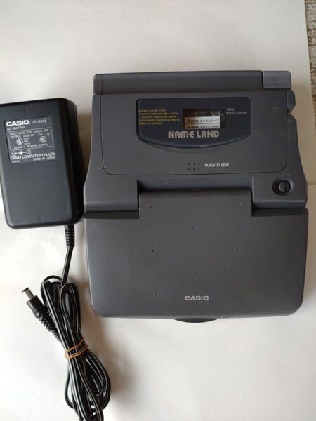 【動作確認済】画面が大きいのが魅力!! カシオ ネームランド KL-9000 ACアダプター付 24㎜まで印刷可能