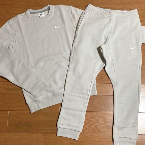 新品 NIKE ナイキ トレーナー スウェットパンツ セットアップ 上下 S