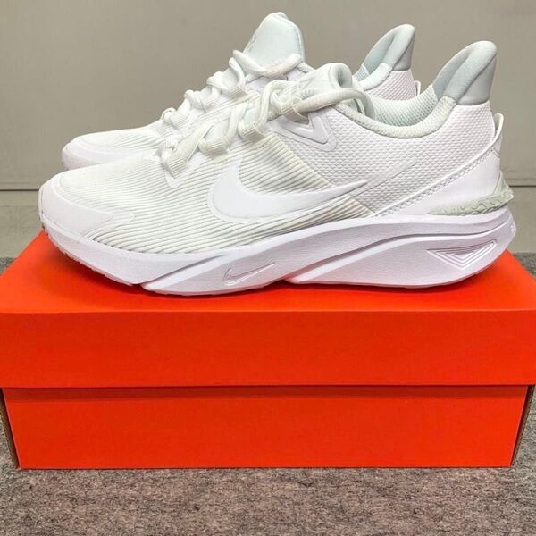 新品 NIKE ナイキ レディース ランニングシューズ スニーカー 23