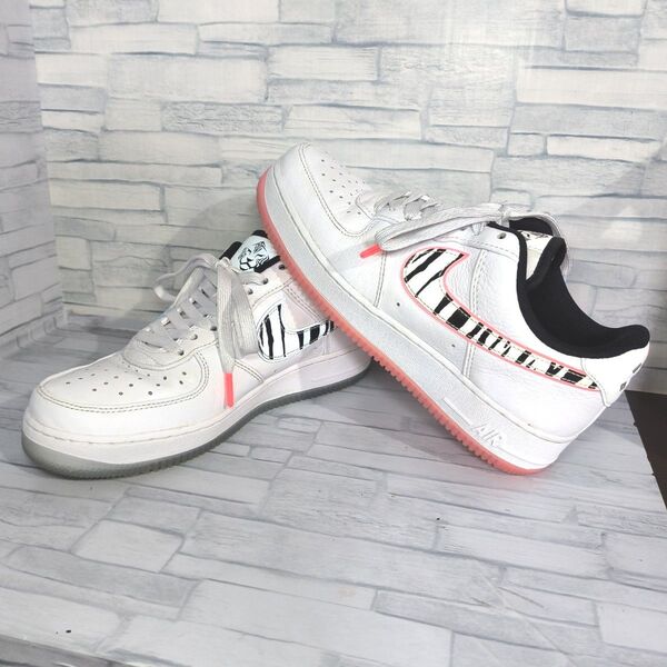 希少 韓国 美品 エアフォースワン AF1 ホワイトタイガー 26cm NIKE ナイキ ホワイト