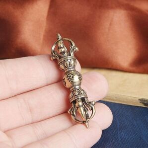 「密教法具 寺院用仏具」真言宗 金剛杵 五鈷杵 仏教芸術品 銅製 磨き仕上げ サイズ5cm