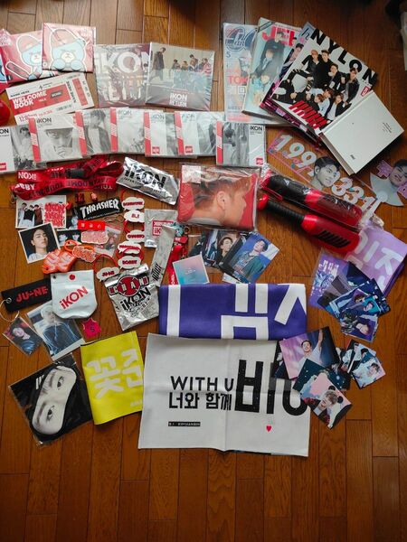iKON LIVE ライブ ペンライト CD スローガン グッズ カード 大量 まとめ売り