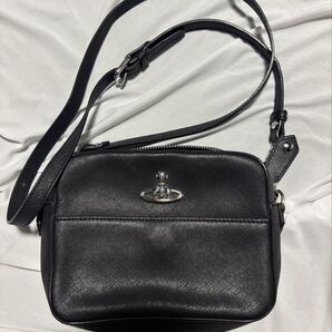 Vivienne Westwood ショルダーバッグ ブラック オーブ【正規品】