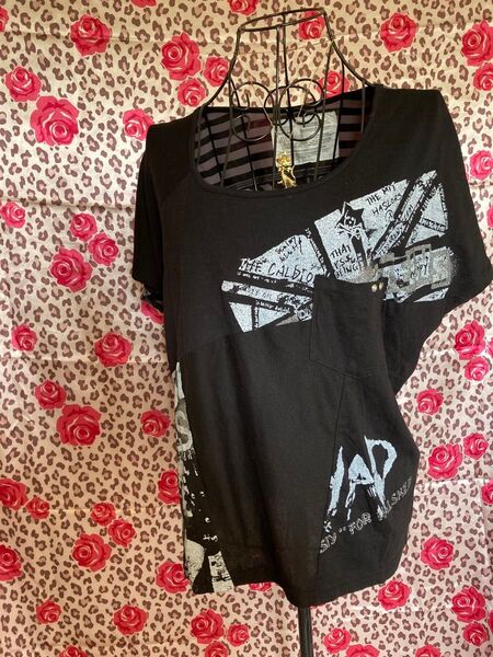 glad News グラッドニュースバックボーダー 切り替え英字Tシャツ ダークコア パンク アーカイブ ロック グランジ
