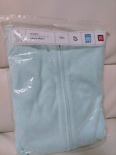 新品未使用品 ユニクロ ドライパイルパーカー ルームウェア