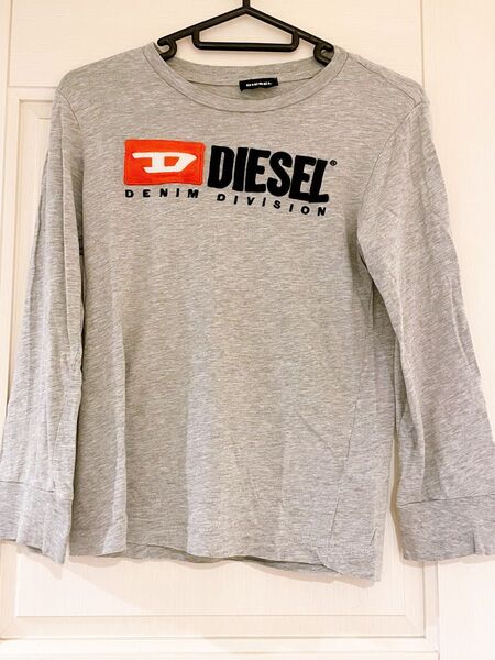 DIESEL グレー 長袖Tシャツ 8Y/130cm