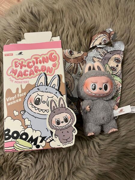 Popmart Labubu Exciting Macaron sesame beanラブブ