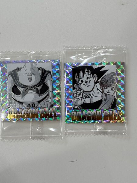 【2点セット】 ドラゴンボール 40周年記念オリジナルイラストレーションシール ウエハース 悟空 魔神ブー 第四十巻、四十二巻