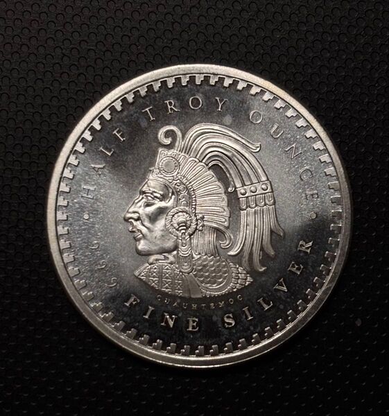 ☆訳あり品 アステカ・カレンダー シルバーラウンド銀貨 1/2オンス 純銀 .999