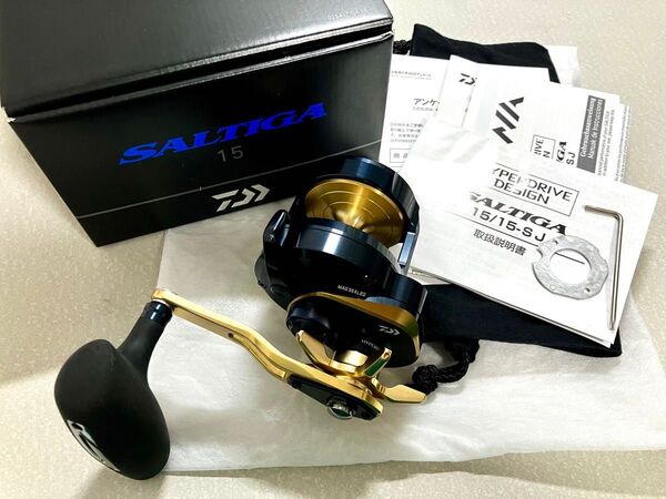 ダイワ 22 ソルティガ 15 ベイトリール 右巻き 美品