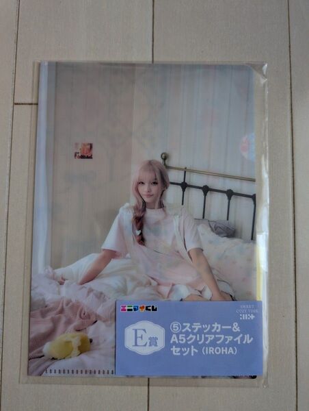 illit エニマイくじ E賞 ステッカー&A5クリアファイルセット イロハ IROHA