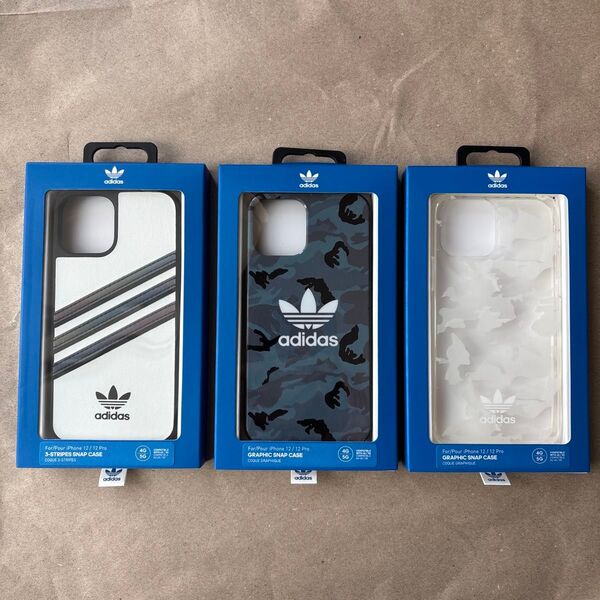 adidas iPhone12/12Pro用スマホケース 3点セット