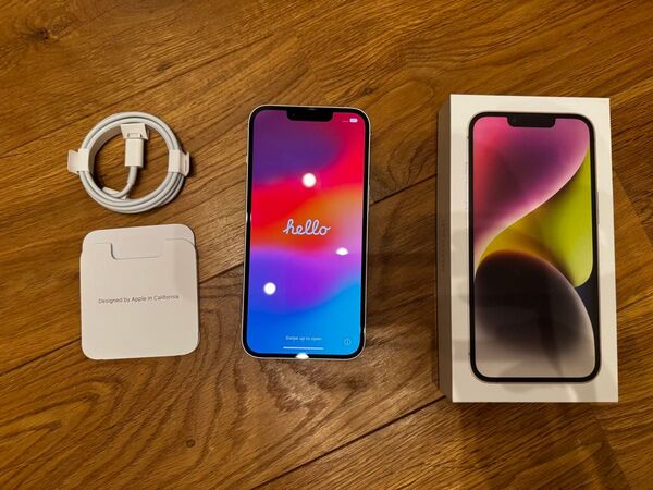 Apple iPhone 14 128GB スターライト SIMロック解除済み