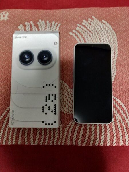 中古美品おまけ付き Nothing phone 2a ナッシングフォン 8GB/128GB SIMフリー