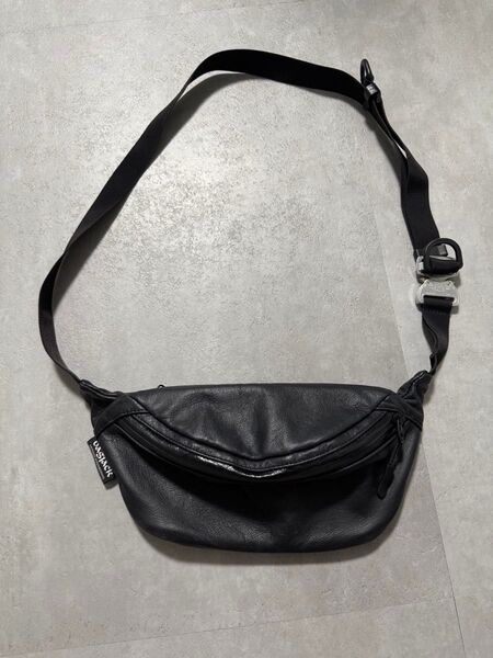 BAGJACK レザーショルダーバッグ ボディバッグ 本革 ワンショルダーバッグ