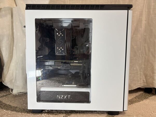 ゲーミングPC/I7 8700k/Z390/RTX2070/SSD 480gb/NZXT H440/750w/メモリ 32gb
