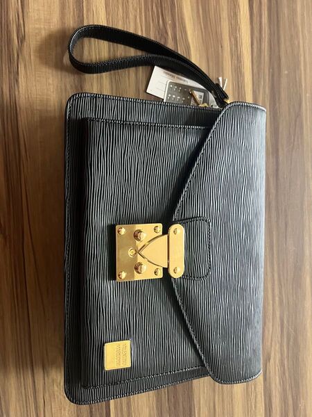 新品 クラッチバッグ VALENTINO MARUDINI ストラップ セカンドバッグ