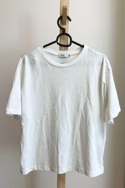 《即日発送》#アースミュージックアンドエコロジー ホワイト 半袖 Tシャツ