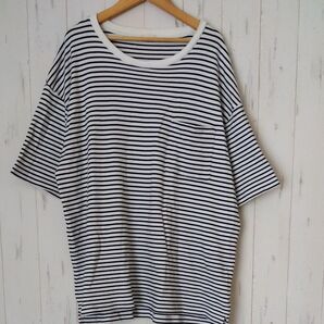 ボーダー柄Tシャツ