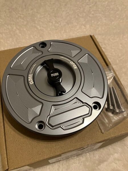 NSR50 NSF100 CBR VFR400 RVF400 NSR250 タンクキャップ ホンダ汎用