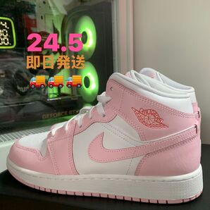 Nike GS Air Jordan 1 Mid "Valentine's Day"