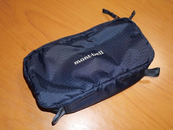【中古】mont-bell モンベル トラベルキットパック M ネイビー トラベルポーチ ガジェットポーチ 洗濯用ポーチ