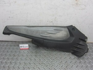  Aprilia SR125 ZD4PX right step side cover black / silver crack less side cowl 