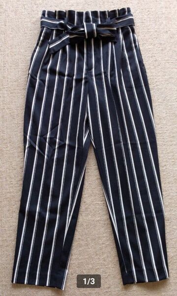 H&M☆ストライプ☆パンツ☆ズボン☆スラックス☆サイズ36☆ネイビー☆白☆新品