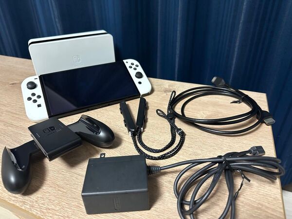 Nintendo Switch(有機ELモデル) ホワイト 本体